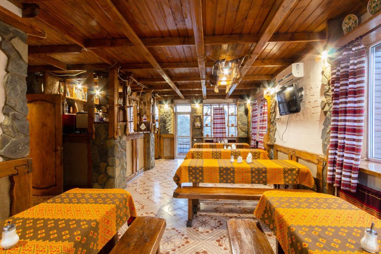 У Мар'Яни І Назара Hotel Yaremche Eksteriør billede